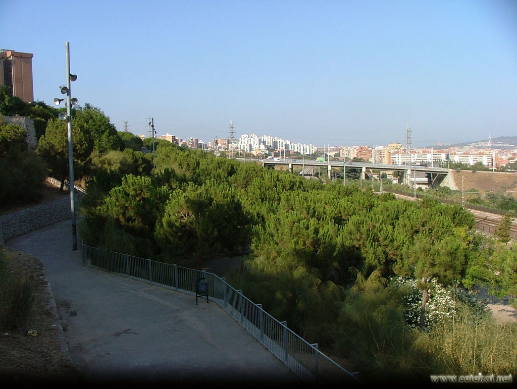 Барселона: вид на парк с Sant Ildefons.