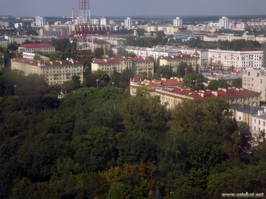 Минск: дома одного стиля на проспекте Независимости.