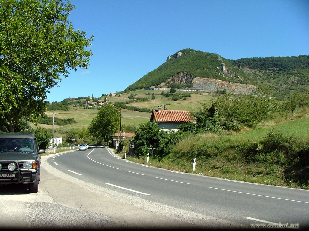 Южная Франция. Долгий путь на гору.