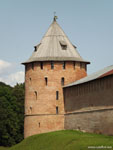 Новгород: кремль, Митрополичья башня.