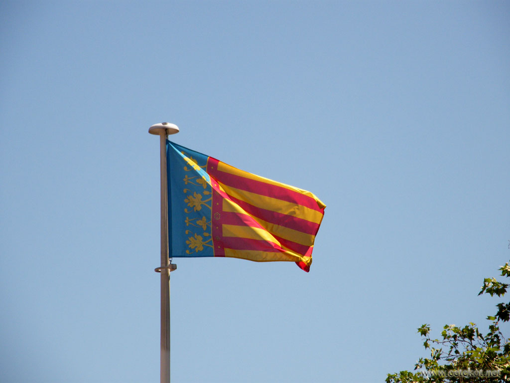 Валенсия: флаг провинции.