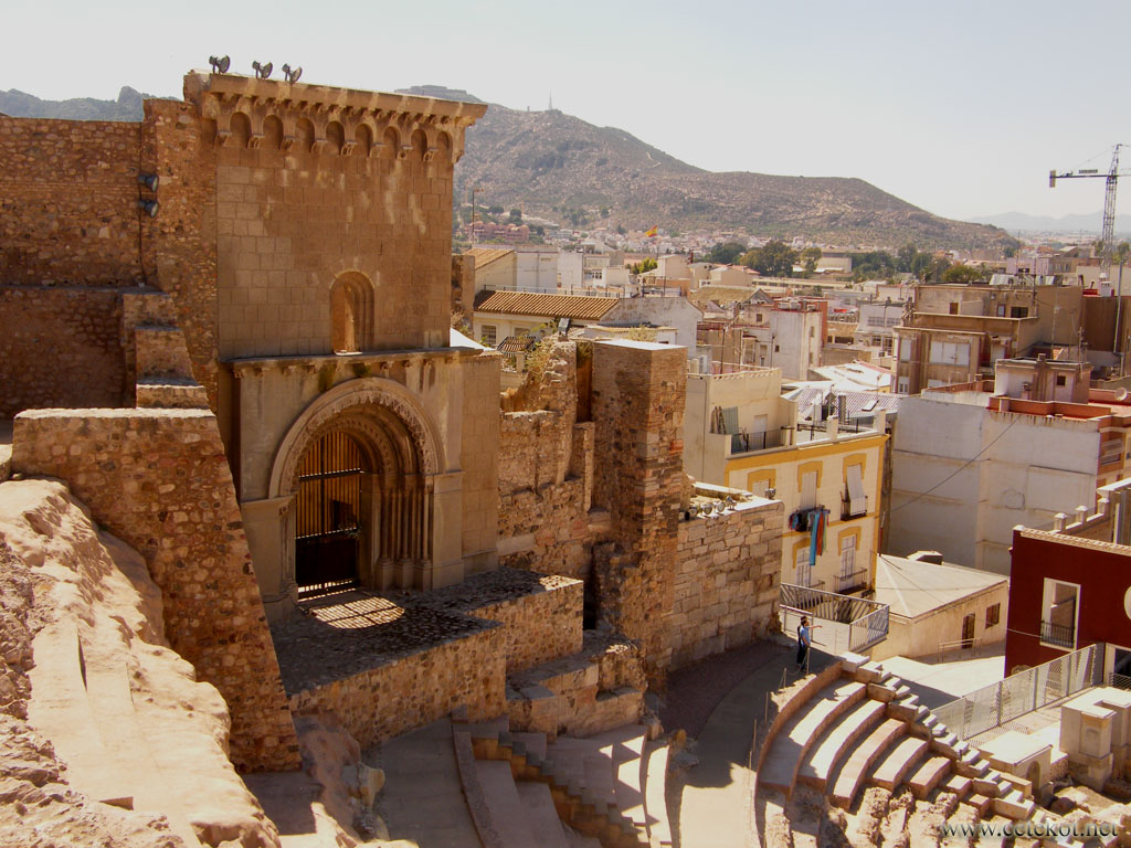 Картахена: руины амфитеатра.