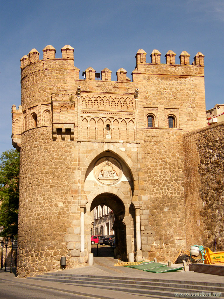Толедо: башня городской стены.