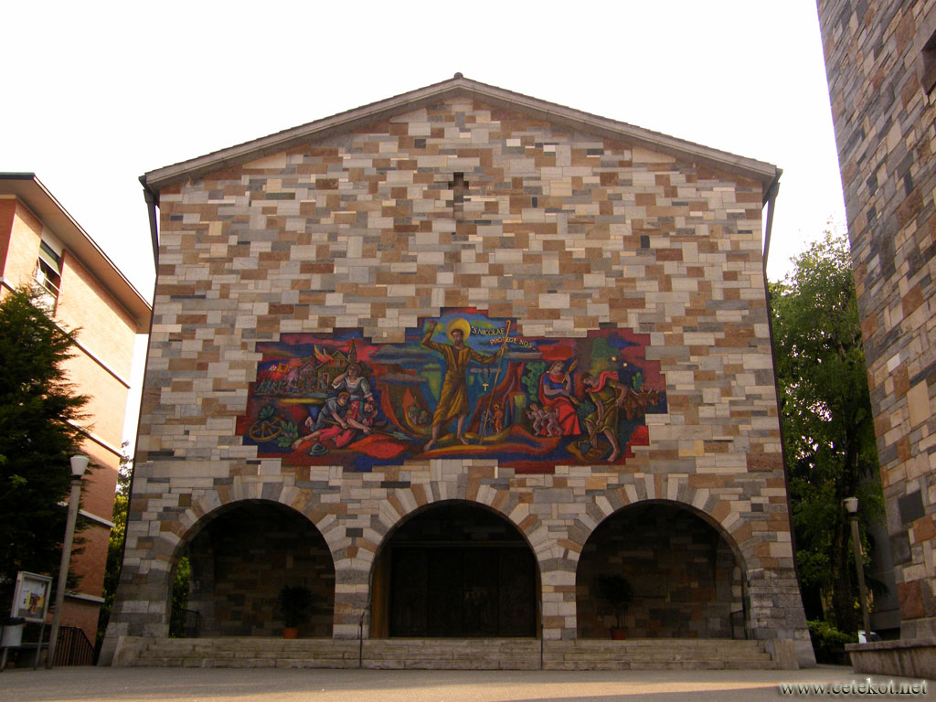 Лугано: фасад церкви на Via Besso.